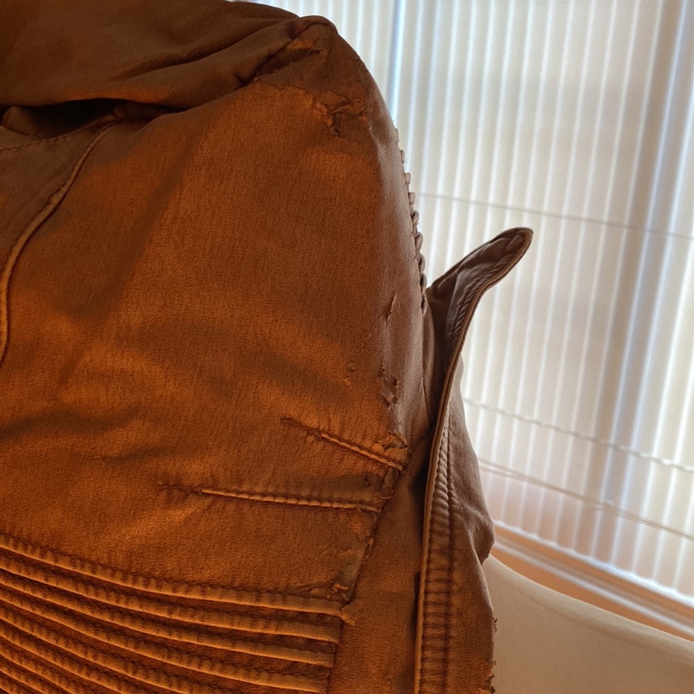 Women’s Jacket - Picture 5 of 5